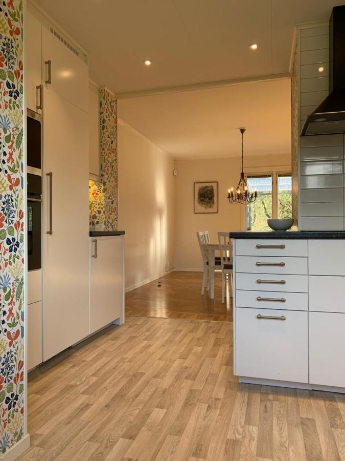 Bjoerkholm - Villa In Målilla Exteriér fotografie