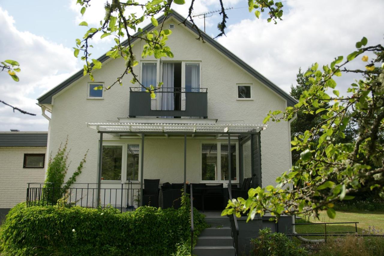 Bjoerkholm - Villa In Målilla Exteriér fotografie