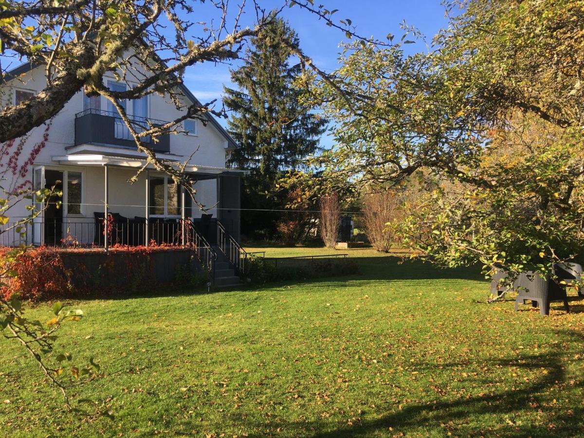 Bjoerkholm - Villa In Målilla Exteriér fotografie