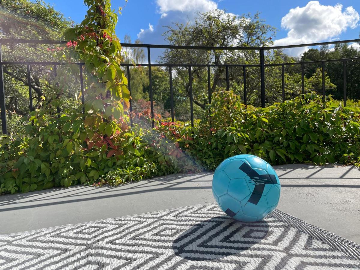 Bjoerkholm - Villa In Målilla Exteriér fotografie