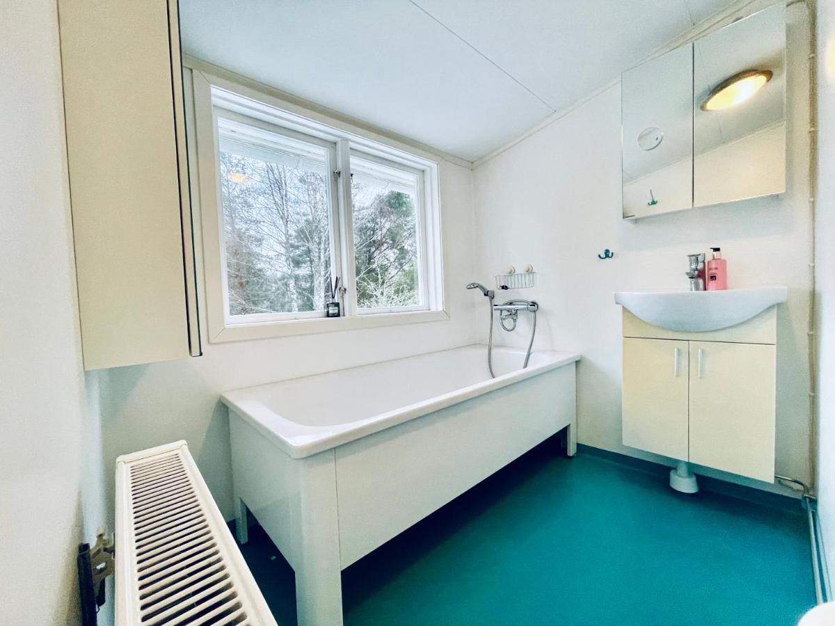 Bjoerkholm - Villa In Målilla Exteriér fotografie