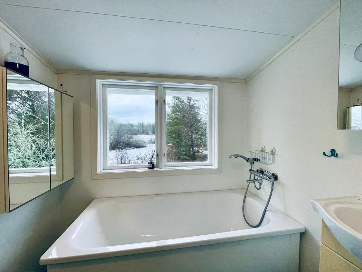 Bjoerkholm - Villa In Målilla Exteriér fotografie